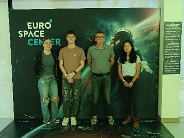 Verslag reis Euro Space Center, winnaars Markland Technasium Award